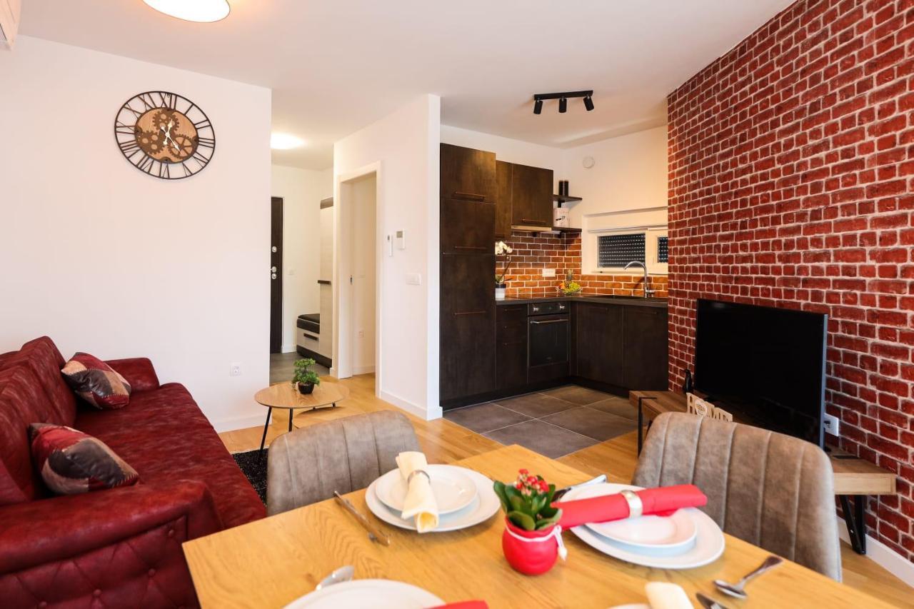 Ana Apartment ซาดาร์ ภายนอก รูปภาพ